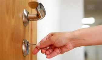 Metro Master Locksmith Charleston, SC 843-535-5781 Metro Master Locksmith Charleston, SC 843-535-5781 - 13-Re-Key-Locks